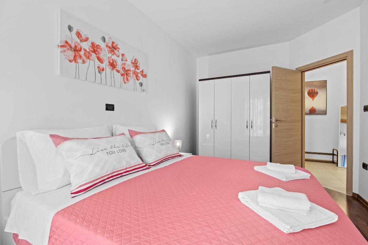 Feniks Fazana Apartman Esterno foto